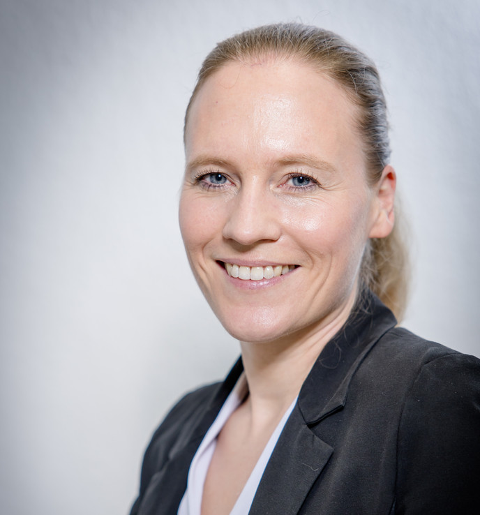 Dr. Silja Kennecke